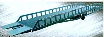移動式液壓登車橋